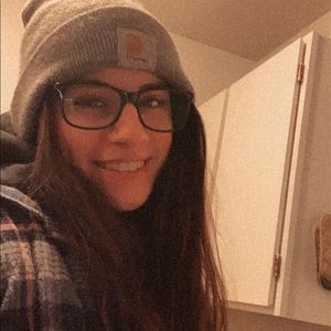 Meet your Posher, Colleen